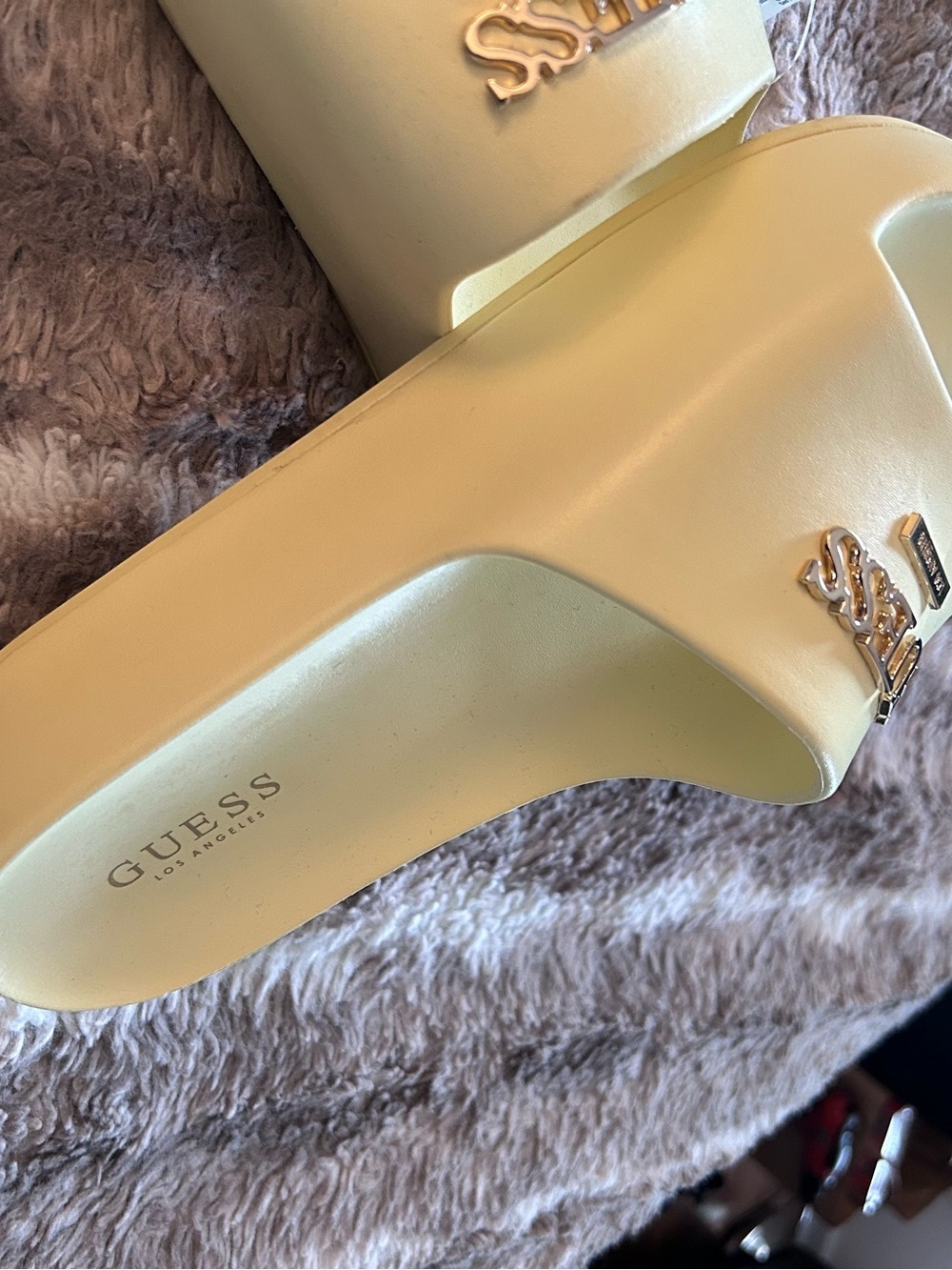 GUESS Cream Slide Sandals with Gold Logo Accents - Picture 4 of 5